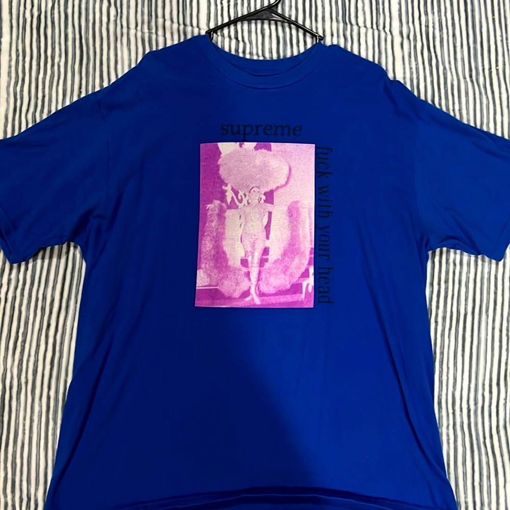 Mens XL Supreme Tee